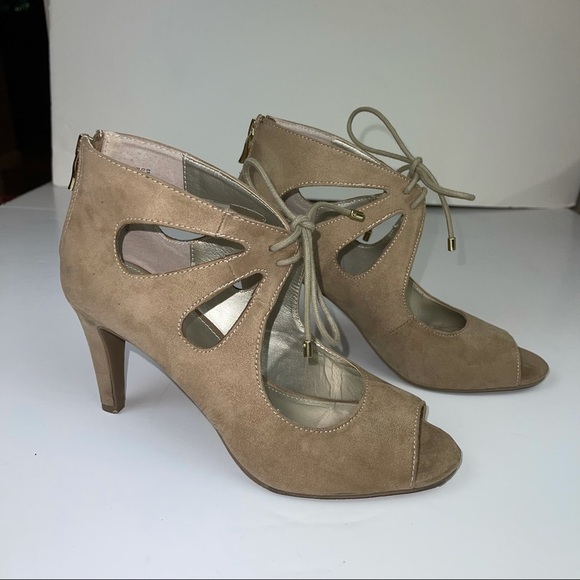 a.n.a. Chance Taupe Peep Toe Strappy Heel Shoe 8 - Picture 9 of 14